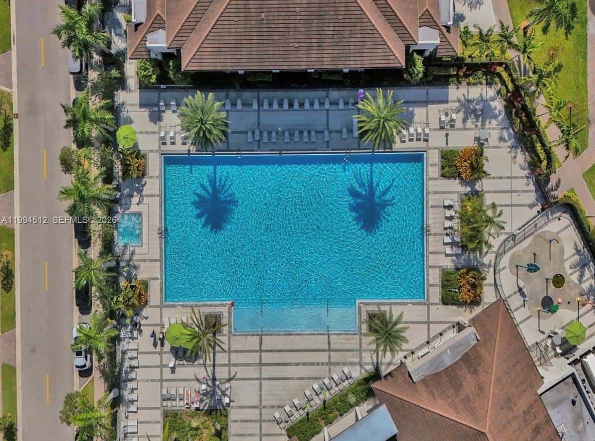 8001 NW 41st St # 113, Doral FL 33166