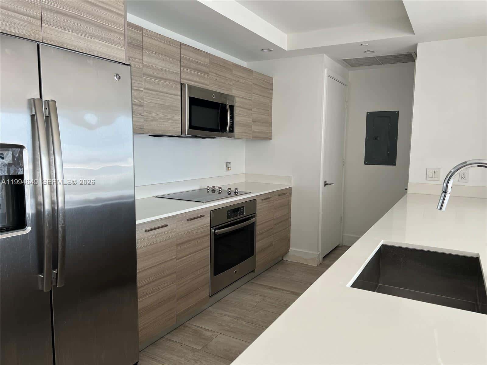 121 NE 34th St # 1207, Miami FL 33137
