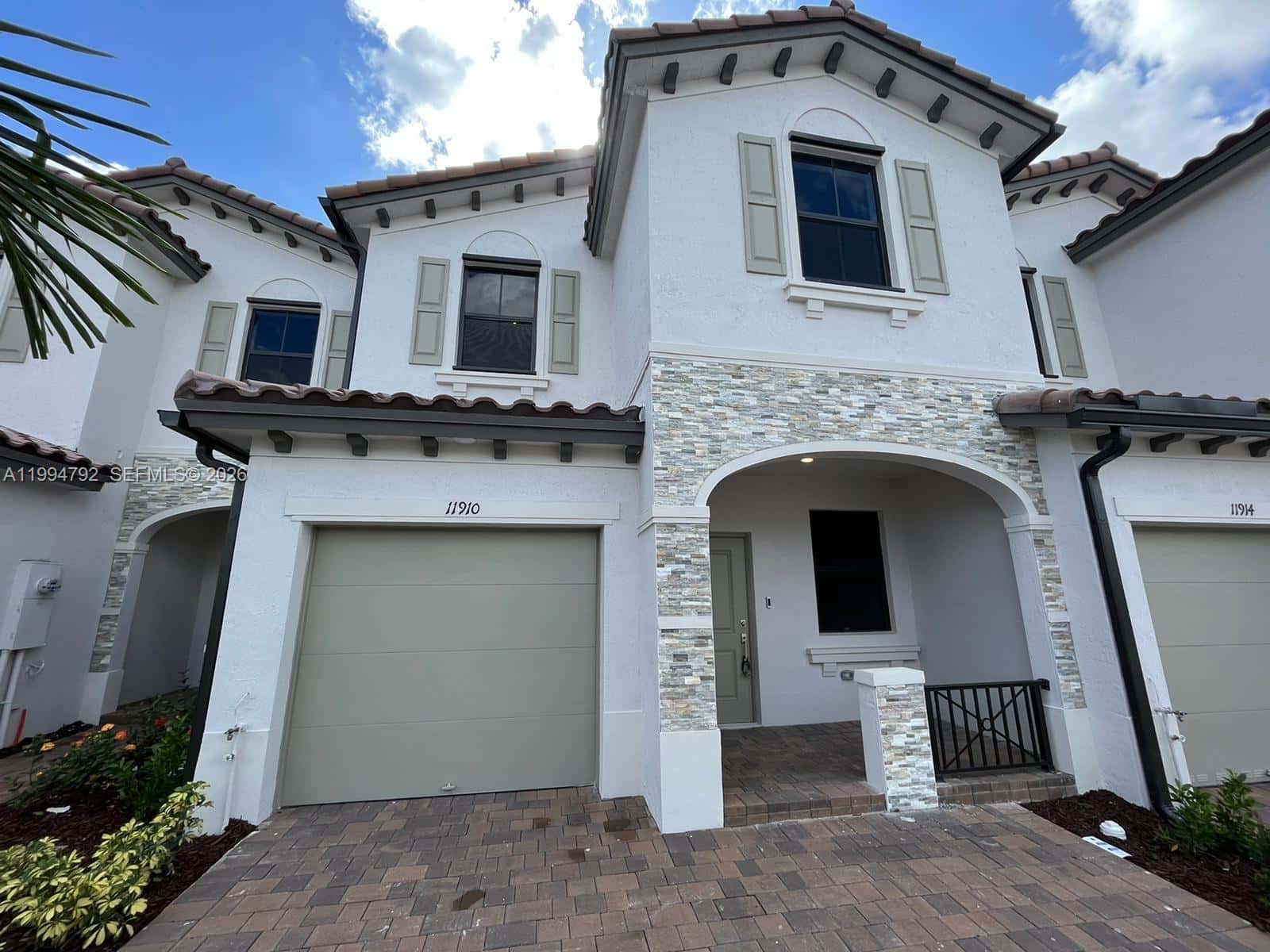 11910 SW 245 Terr # 11910, Homestead FL 33032