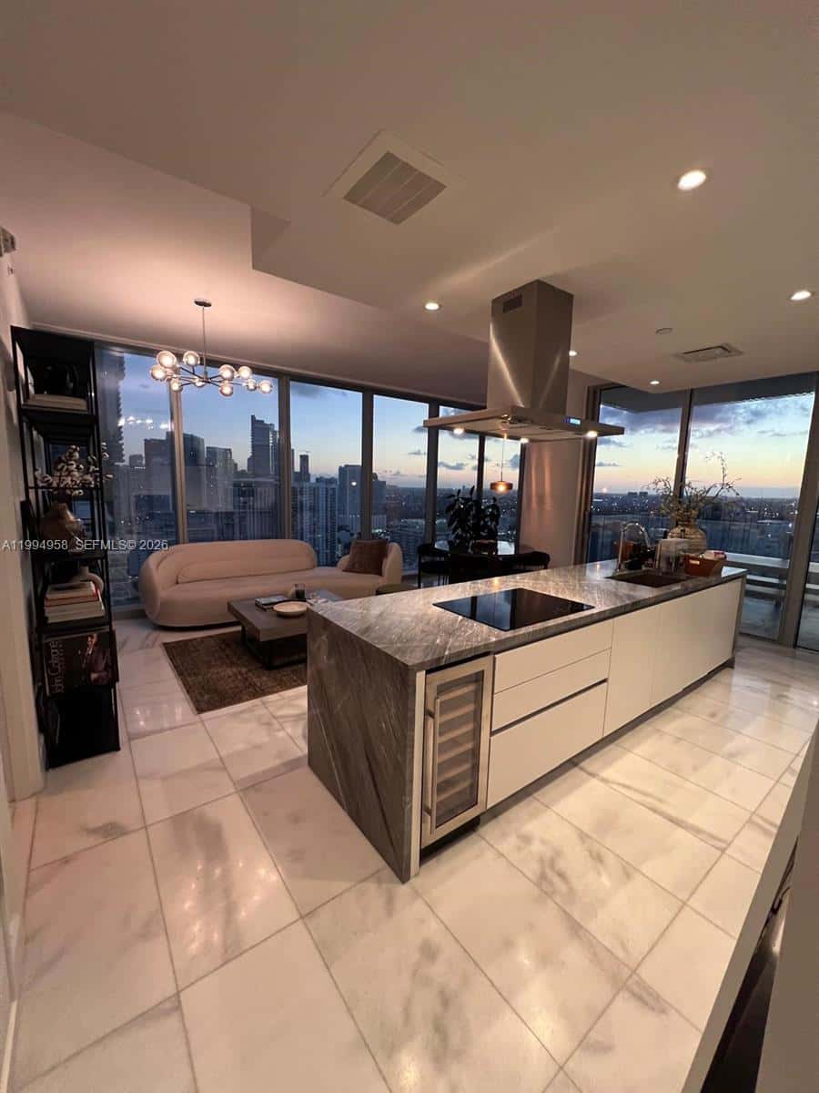700 NE 26th Ter # 2805, Miami FL 33137