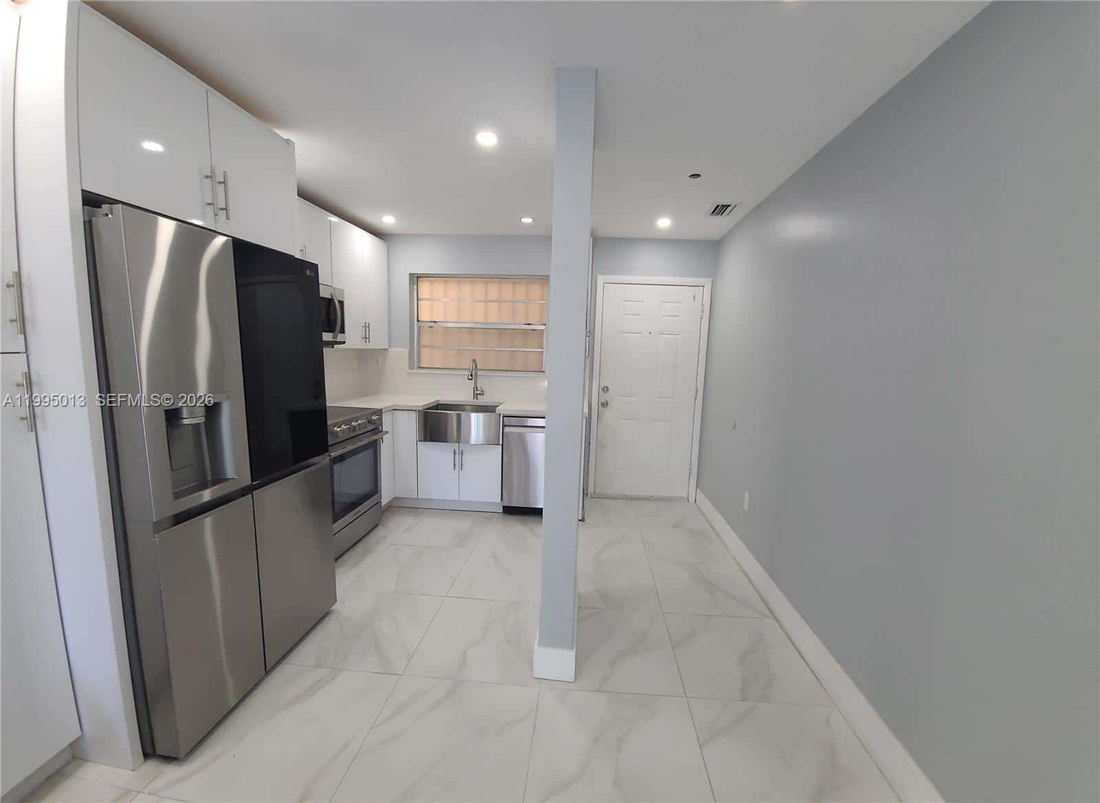 453 SW 2nd St # 306C, Miami FL 33130
