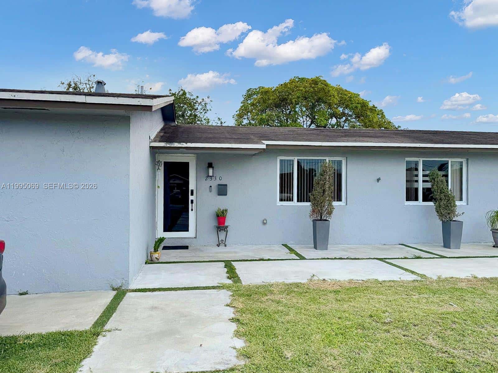 2330 W 6th Ct, Hialeah FL 33010