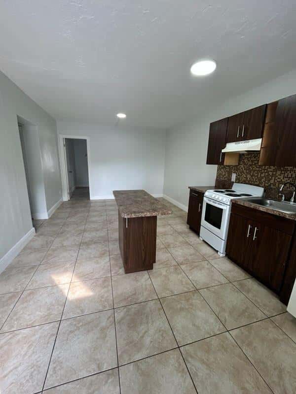 18257 NW 23rd Avenue # 1, Miami Gardens FL 33056