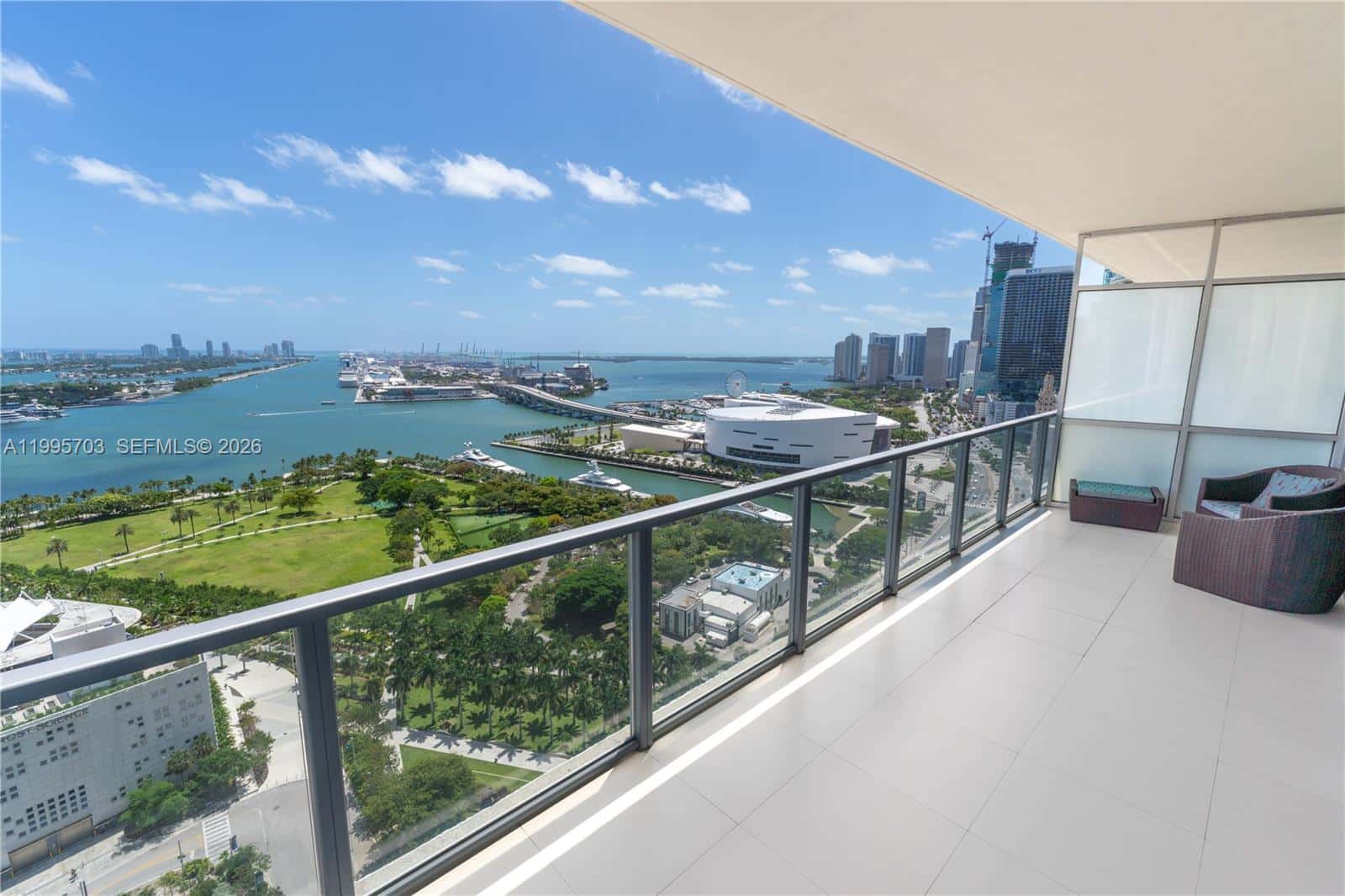 1100 Biscayne Blvd # 2902, Miami FL 33132
