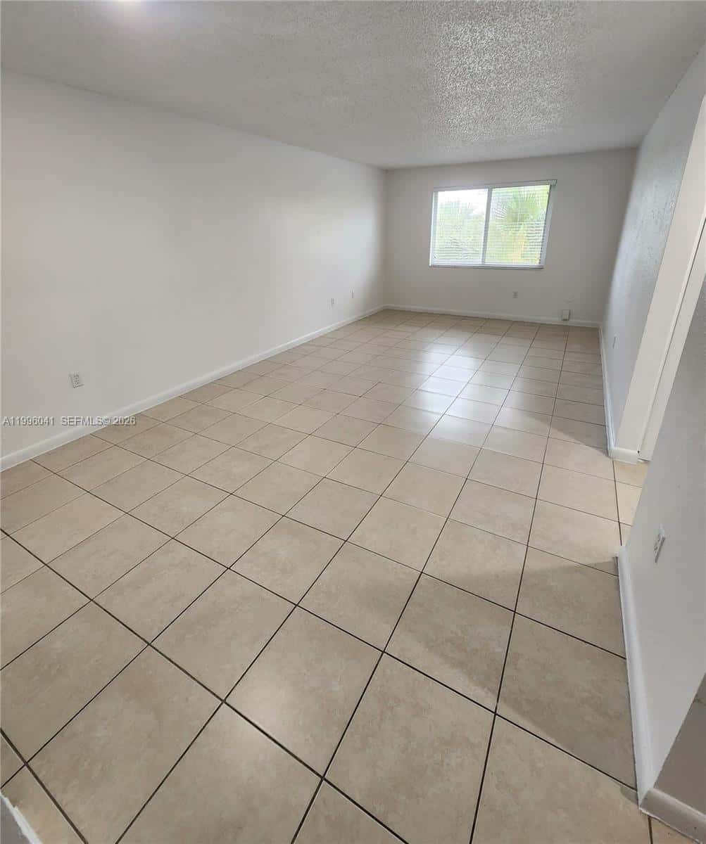 10820 SW 200th Dr # 248, Cutler Bay FL 33157