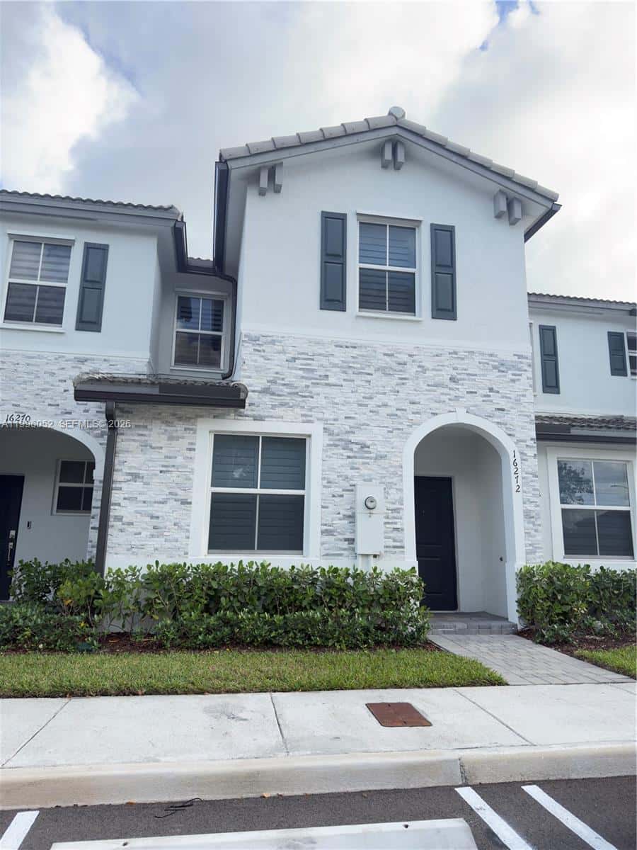 16272 SW 291st St, Homestead FL 33033