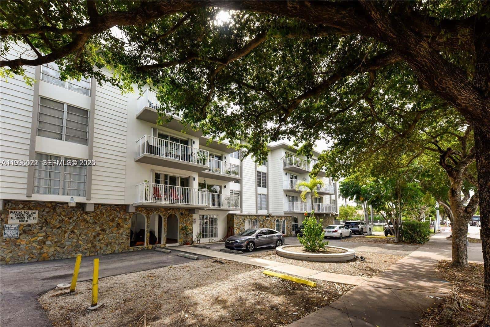 1220 71st St # 38, Miami Beach FL 33141