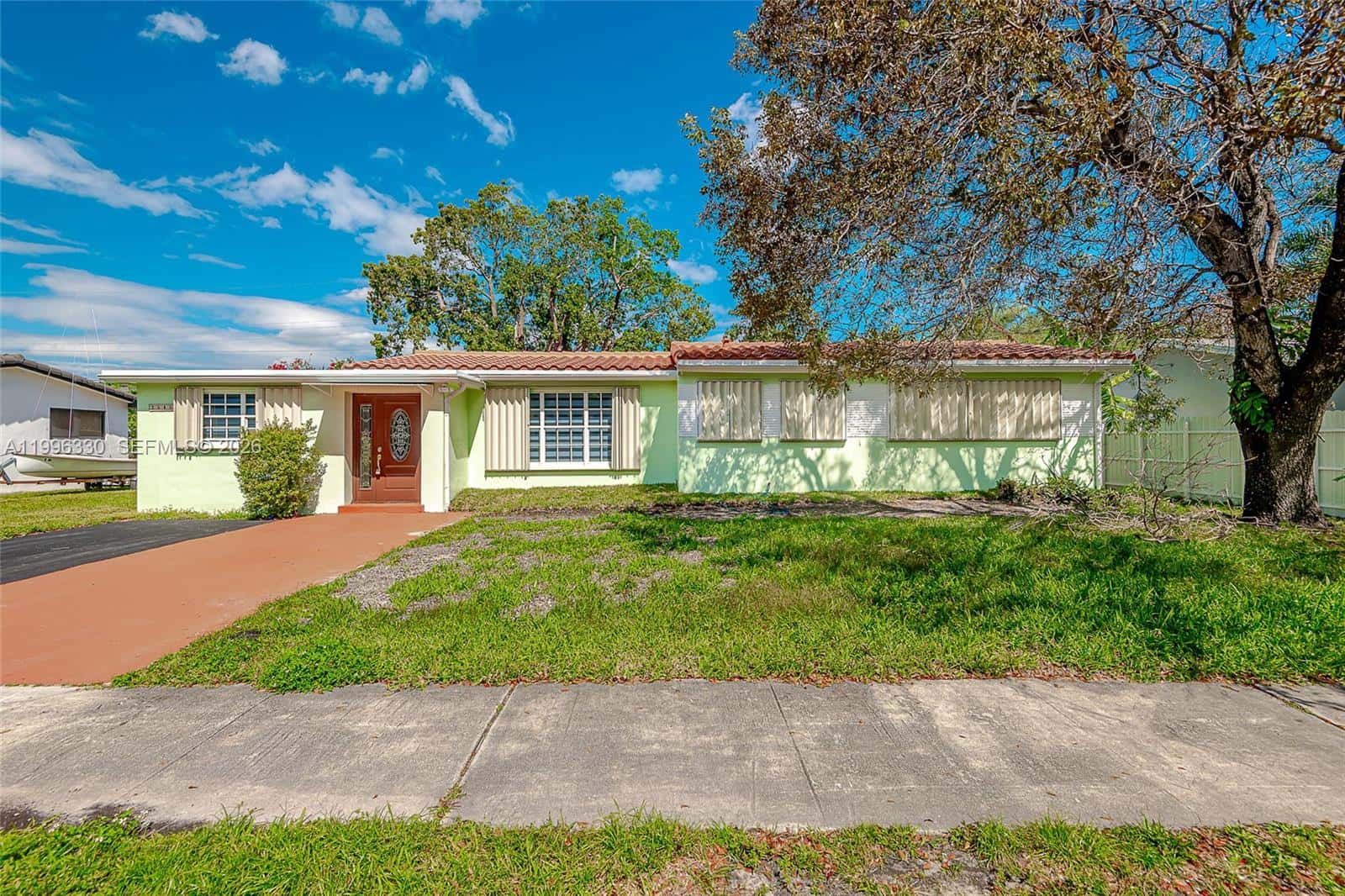 2545 NE 207th St # 0, Miami FL 33180