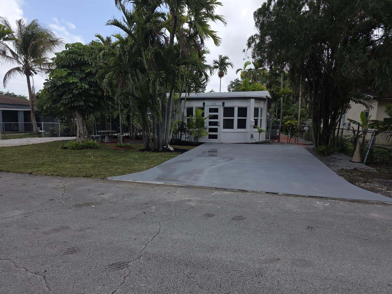 554 NW 102nd Street, Miami FL 33150