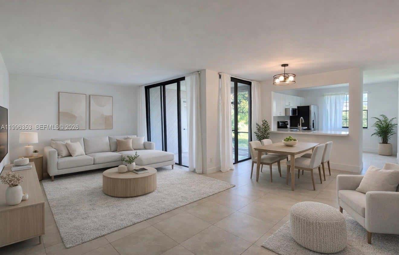 3552 Magellan Cir # 126, Aventura FL 33180