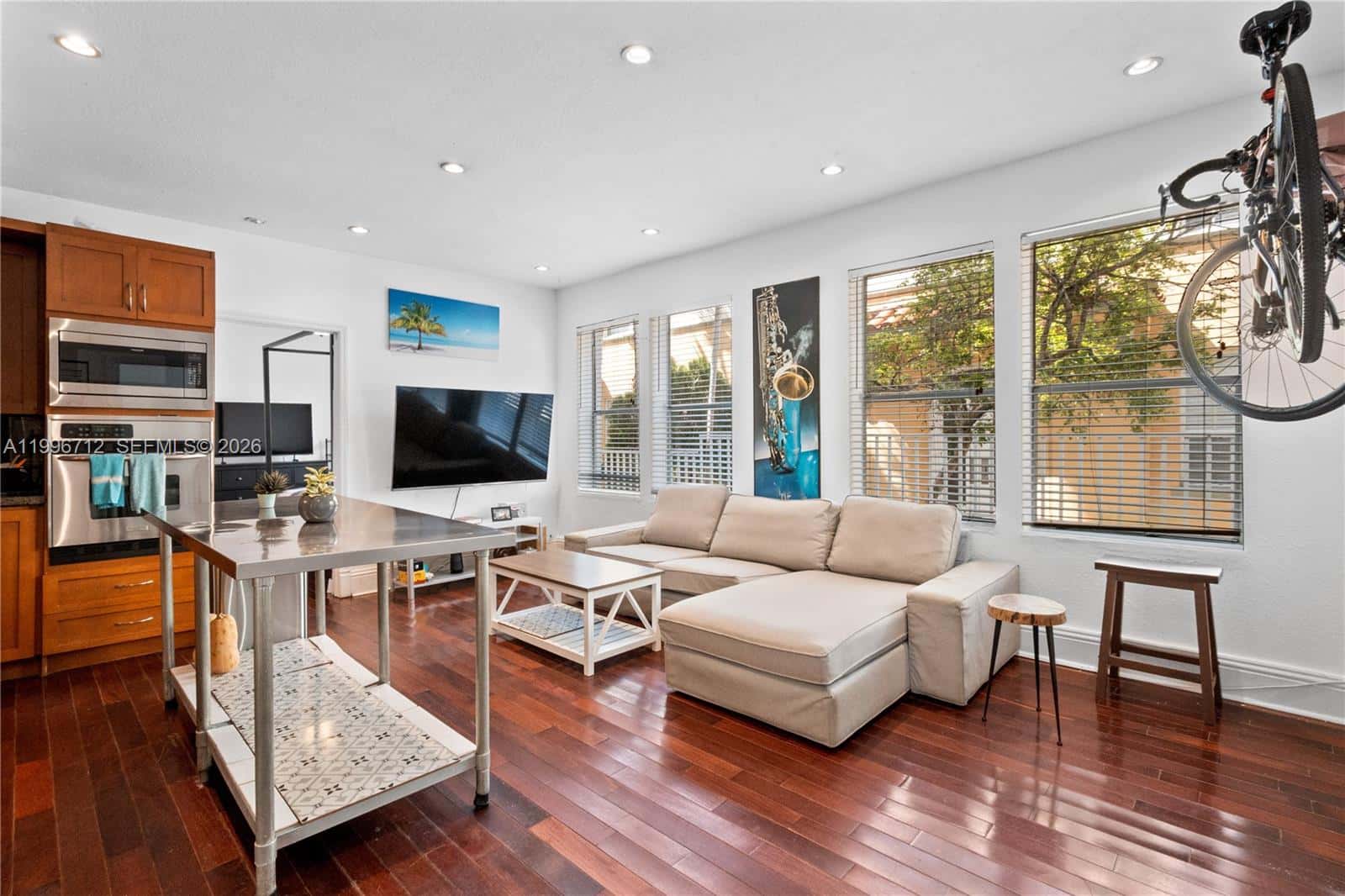 1027 Pennsylvania Ave # 102, Miami Beach FL 33139