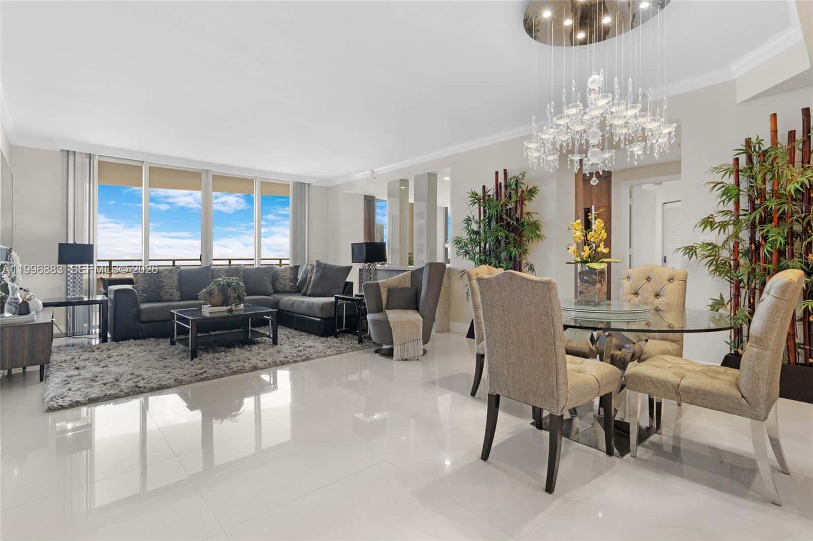 848 Brickell Key Dr # 3905, Miami FL 33131