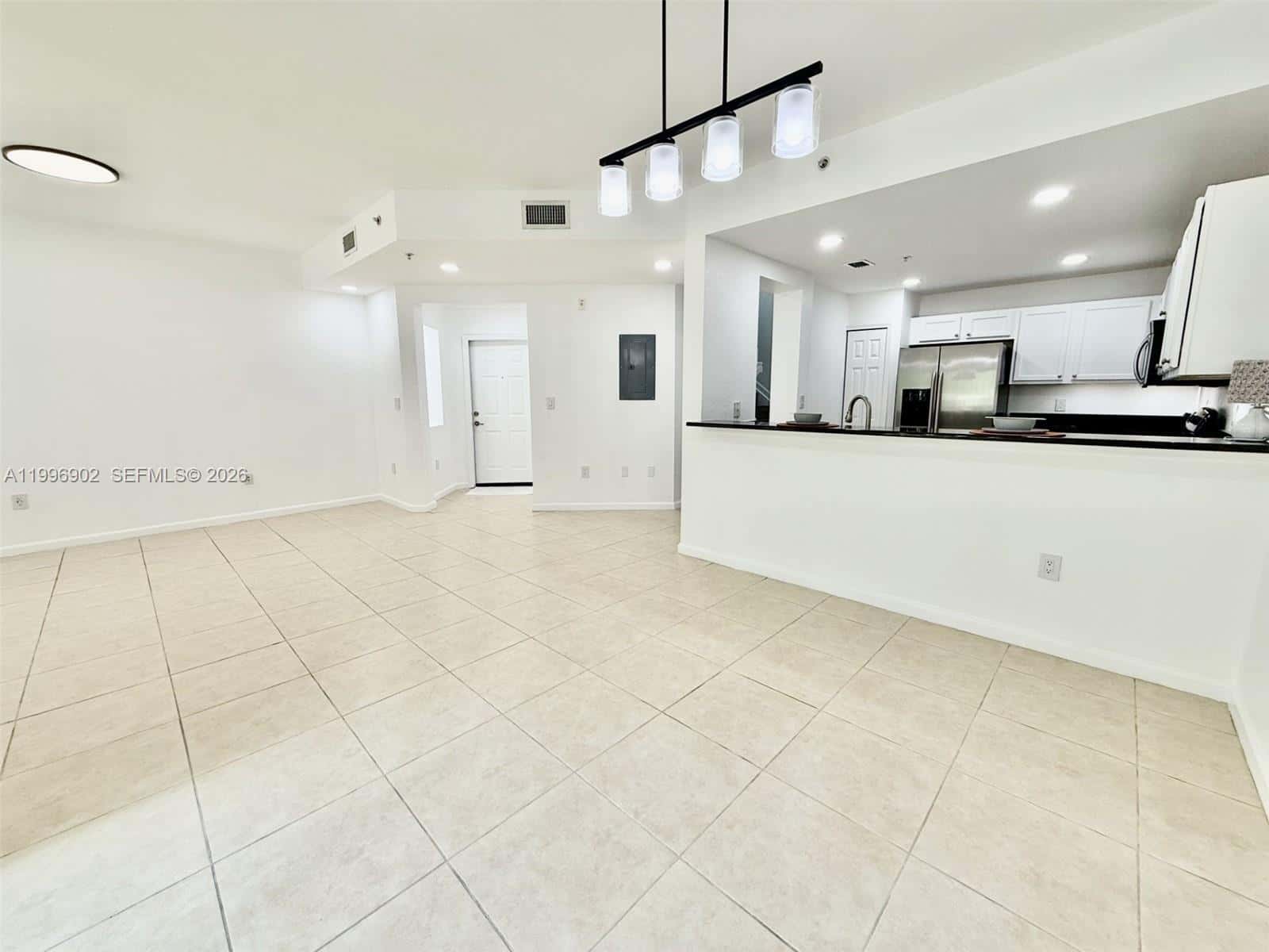 11503 NW 89 ST # 218, Doral FL 33178