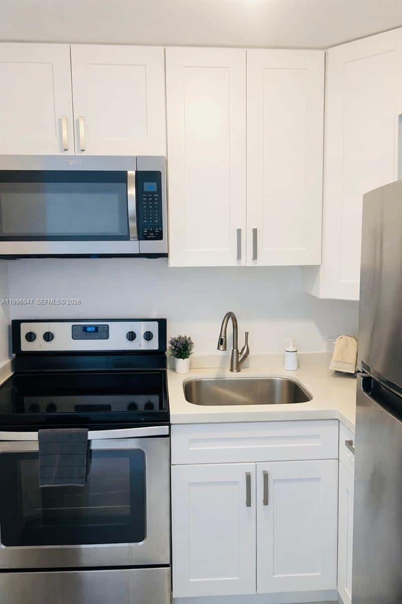 7904 West Dr # 109, North Bay Village FL 33141