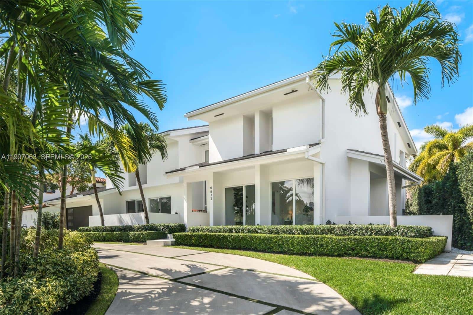 6832 Sunrise Ct # 0, Coral Gables FL 33133