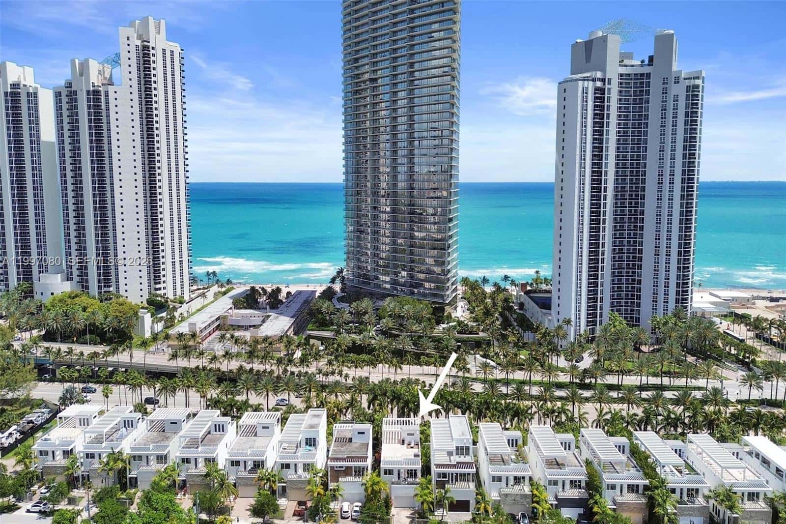 18985 Atlantic Blvd, Sunny Isles Beach FL 33160