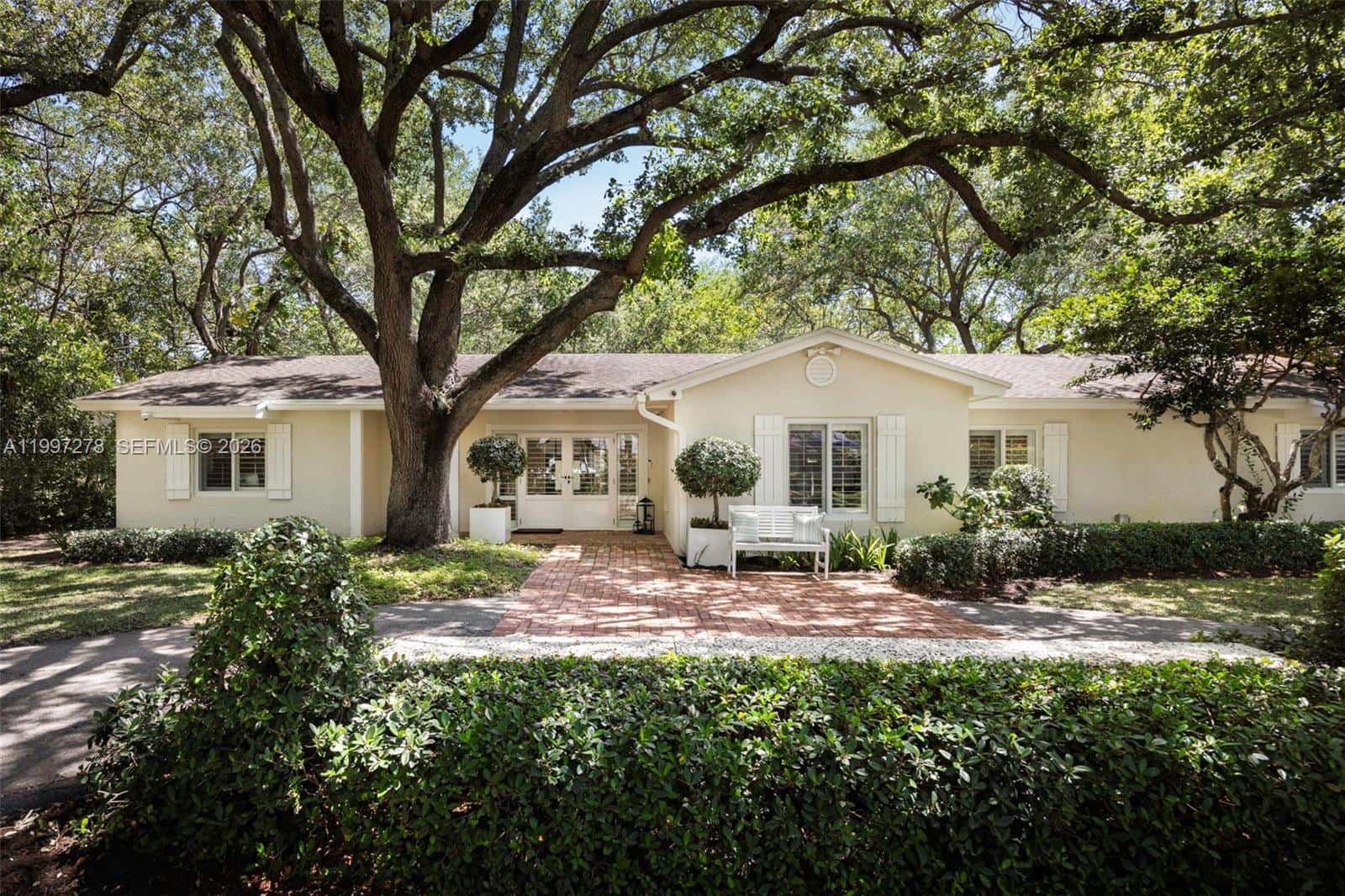 16167 SW 74th Pl, Palmetto Bay FL 33157