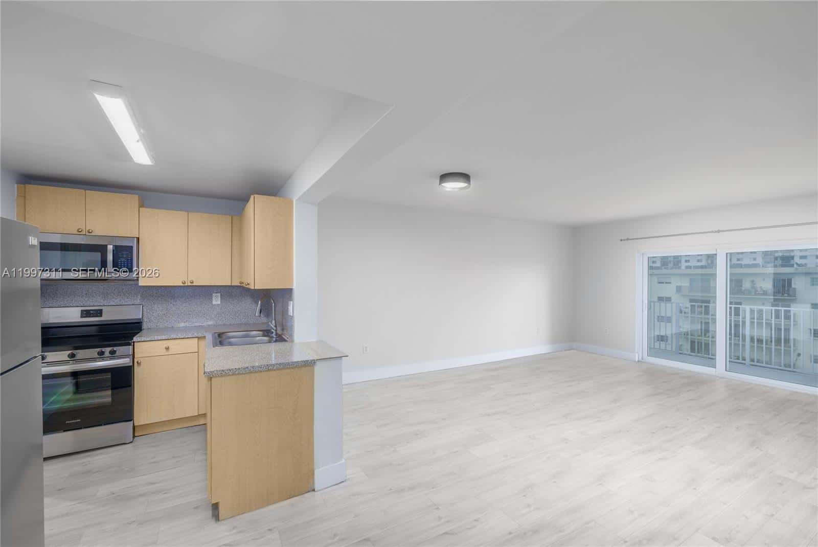 3626 NE 168th St # 502, North Miami Beach FL 33160