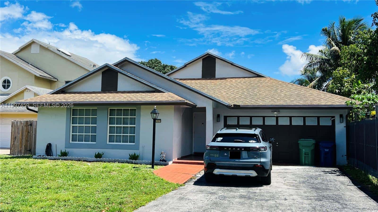 18901 NW 77th Ct, Hialeah FL 33015