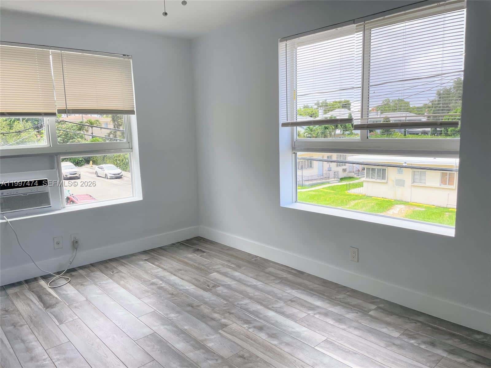 1036 SW 5th St # 8, Miami FL 33130