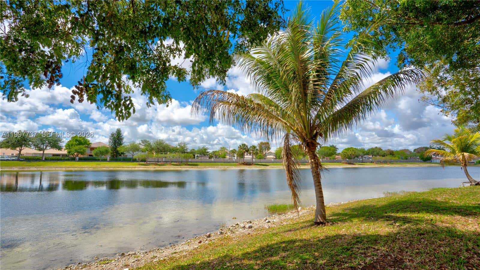 16252 SW 42nd Ter, Miami FL 33185