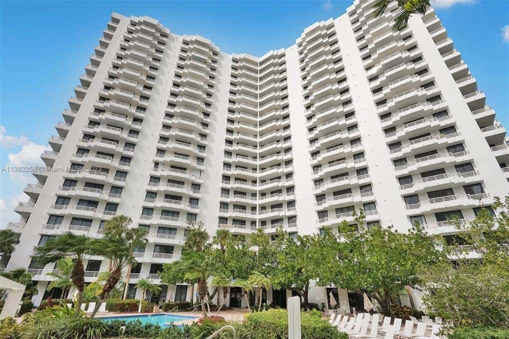 3300 NE 192nd Street, Aventura FL 33180