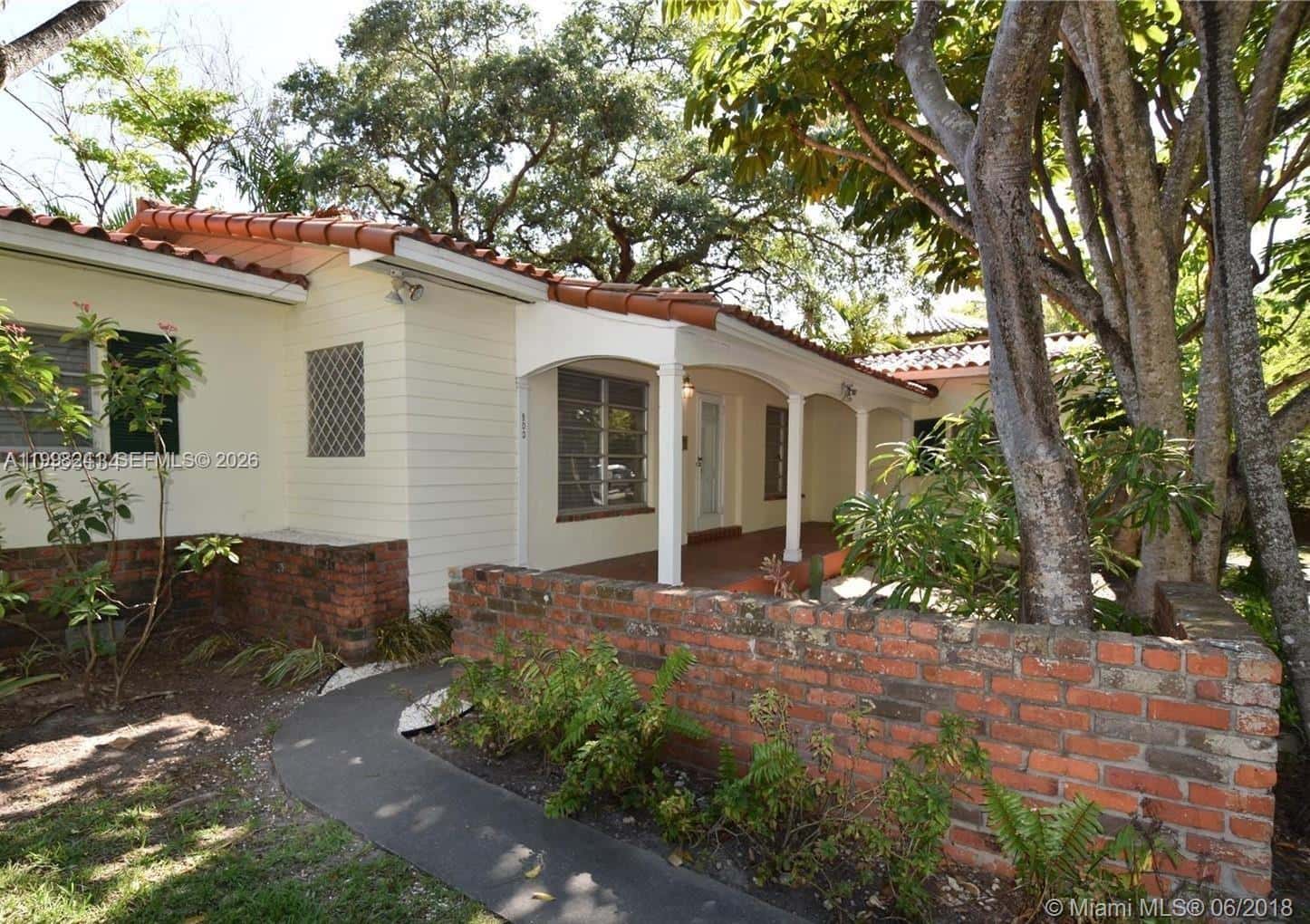 800 Andalusia Ave, Coral Gables FL 33134