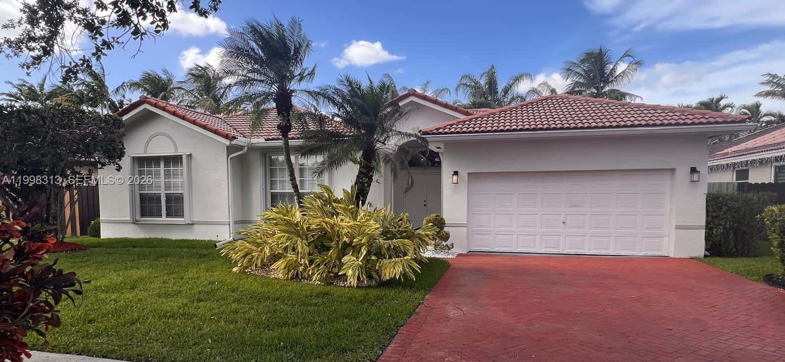 15761 SW 148 TERRACE, Miami FL 33196