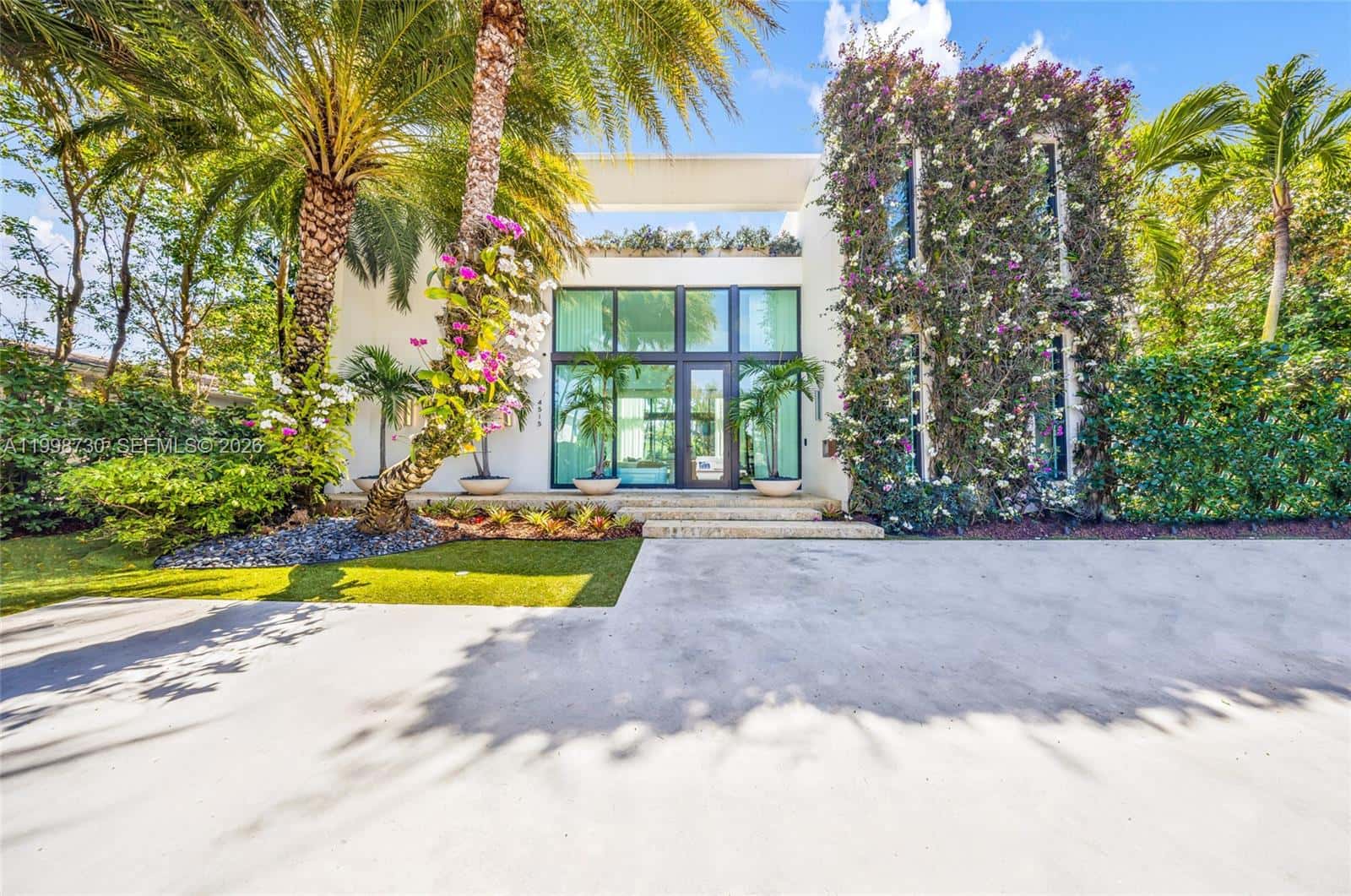 4515 N Michigan Ave, Miami Beach FL 33140