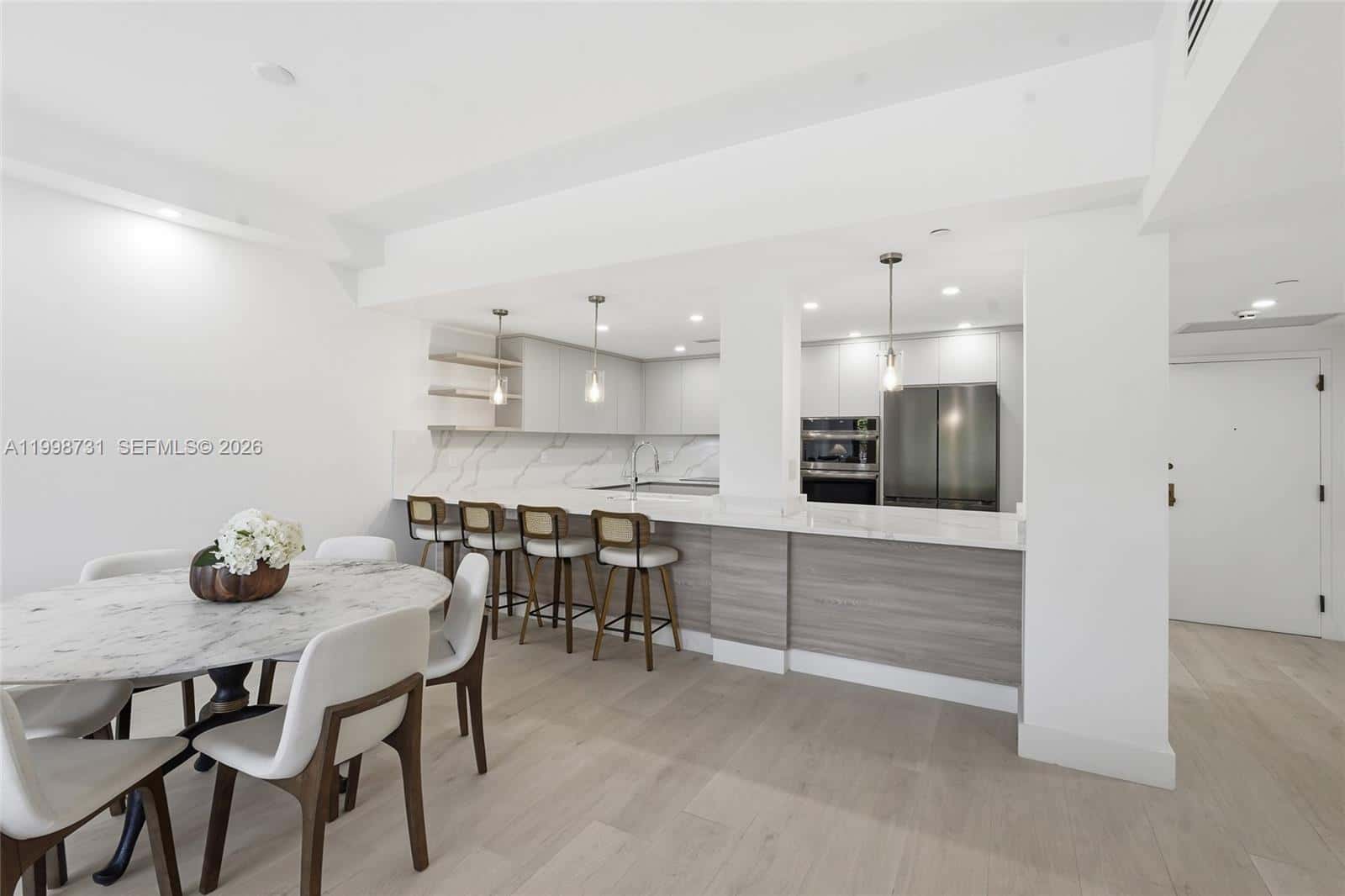 251 Crandon Blvd # 202, Key Biscayne FL 33149
