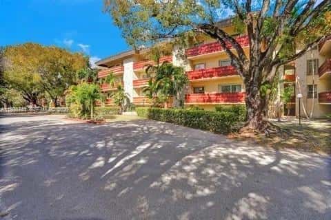 1205 Mariposa Ave # 219, Coral Gables FL 33146