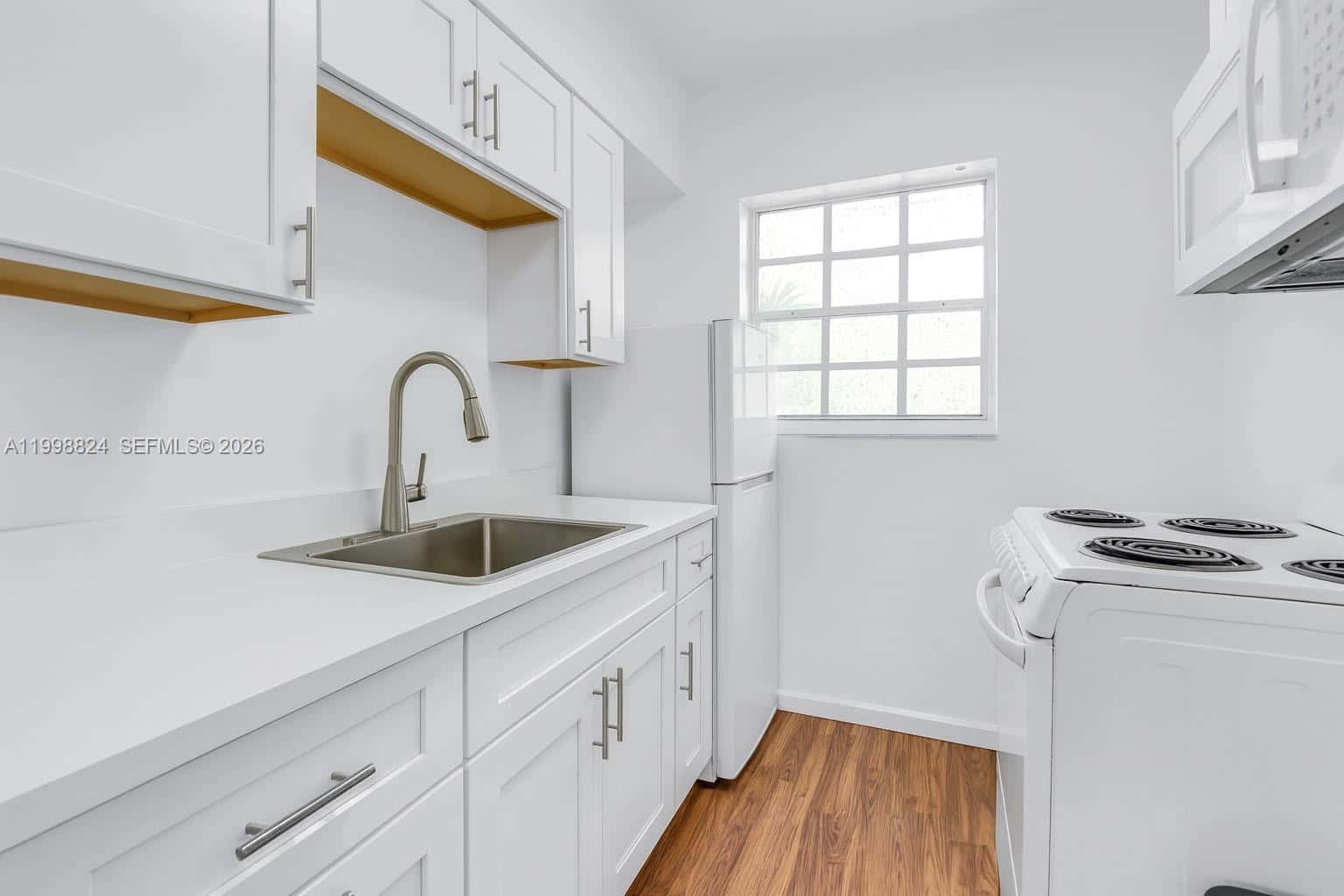 635 8th St # 205, Miami Beach FL 33139