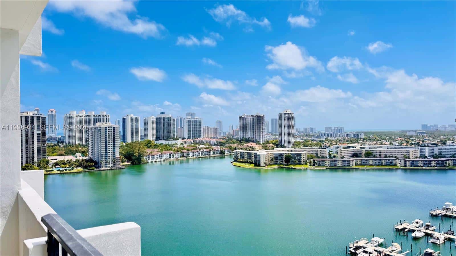 2780 NE 183rd St # 2012, Aventura FL 33160