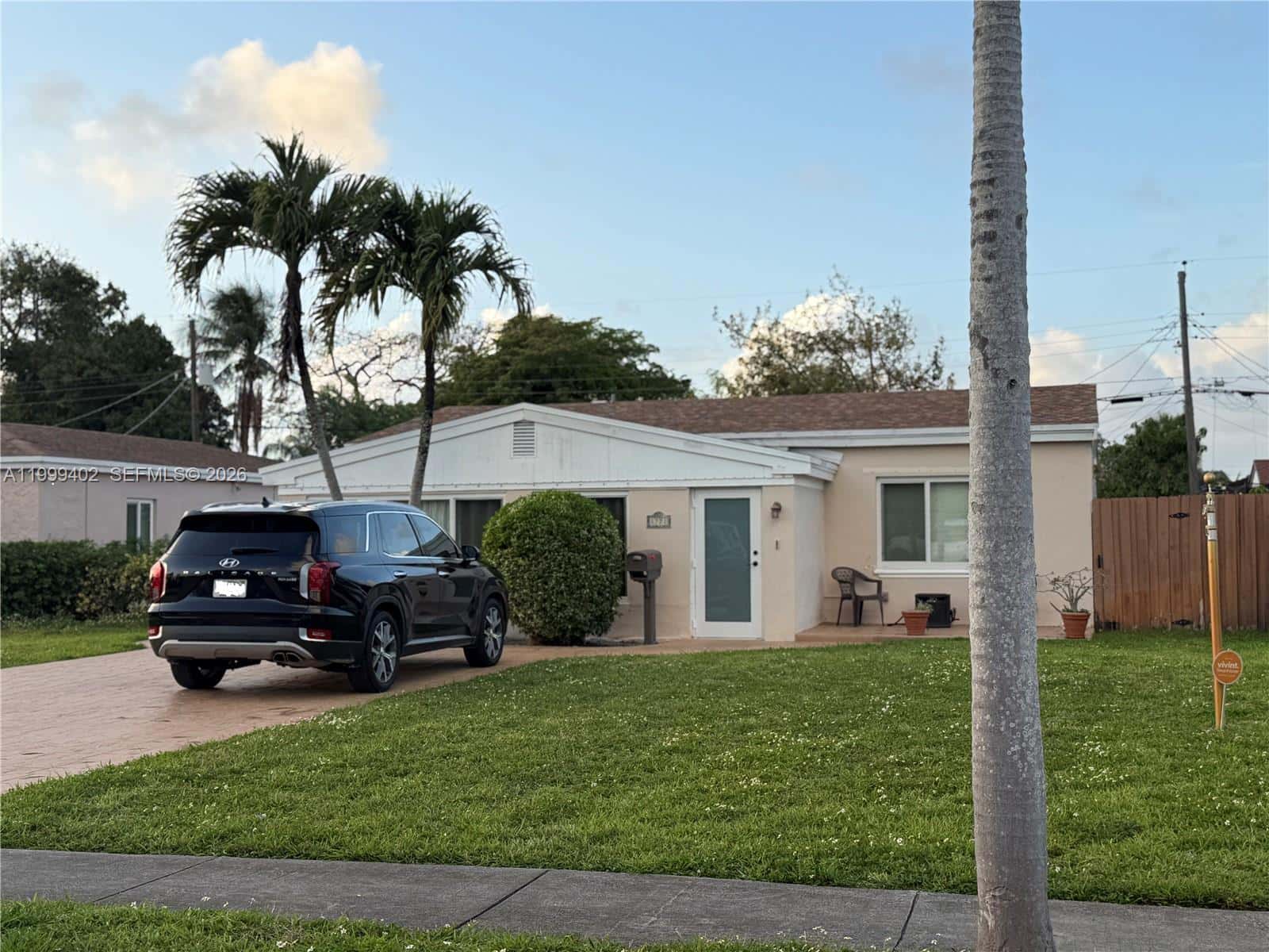 1771 NE 180th St, North Miami Beach FL 33162