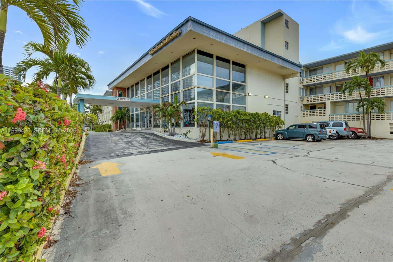 6484 Indian Creek Dr # 214, Miami Beach FL 33141