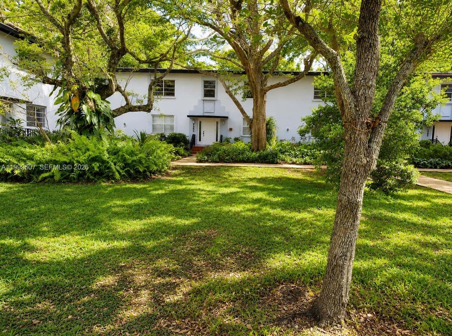 5605 SW 80th St # A, Miami FL 33143