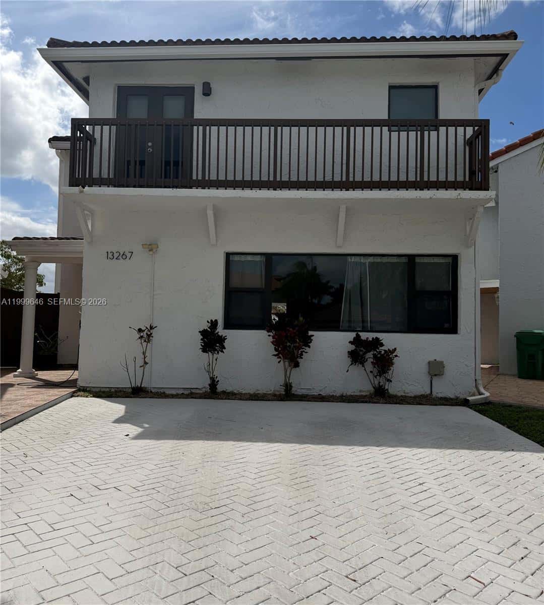 13267 SW 9th Ln, Miami FL 33184