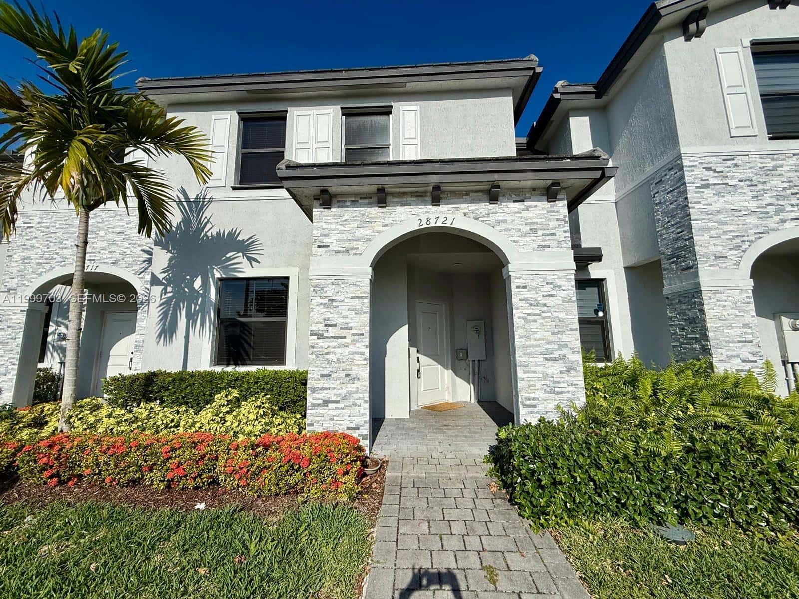 28721 SW 132nd Pl # 28721, Homestead FL 33033