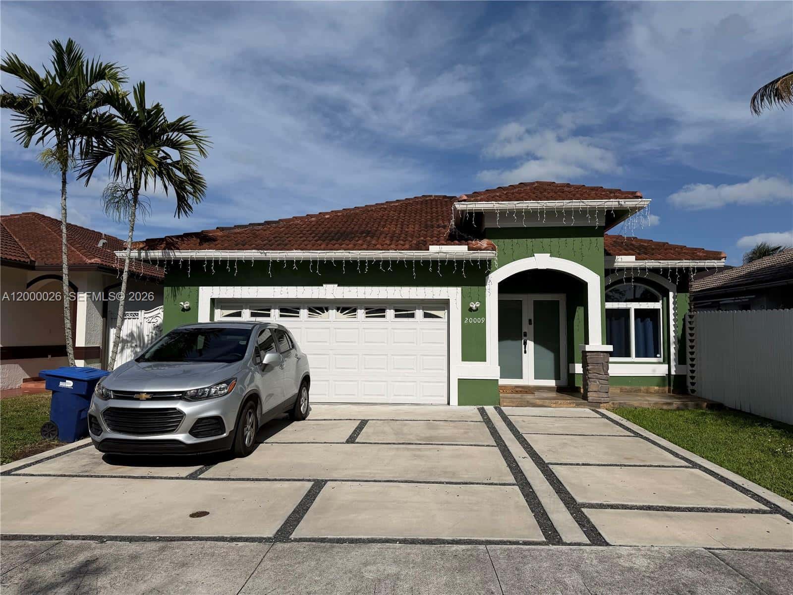 20009 NW 80th Ave, Hialeah FL 33015