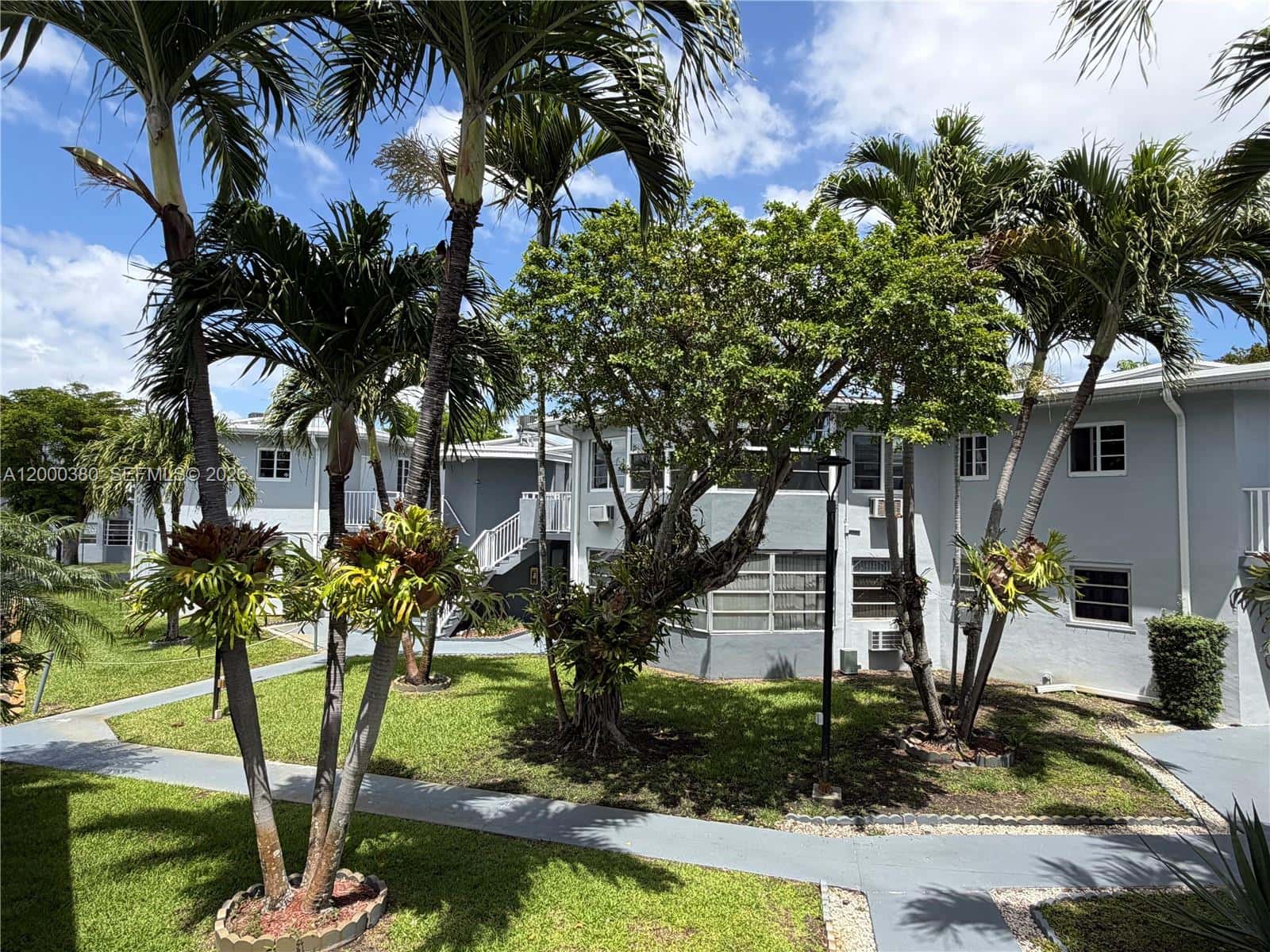 1701 NE Miami Gardens Dr # 117, Miami FL 33179