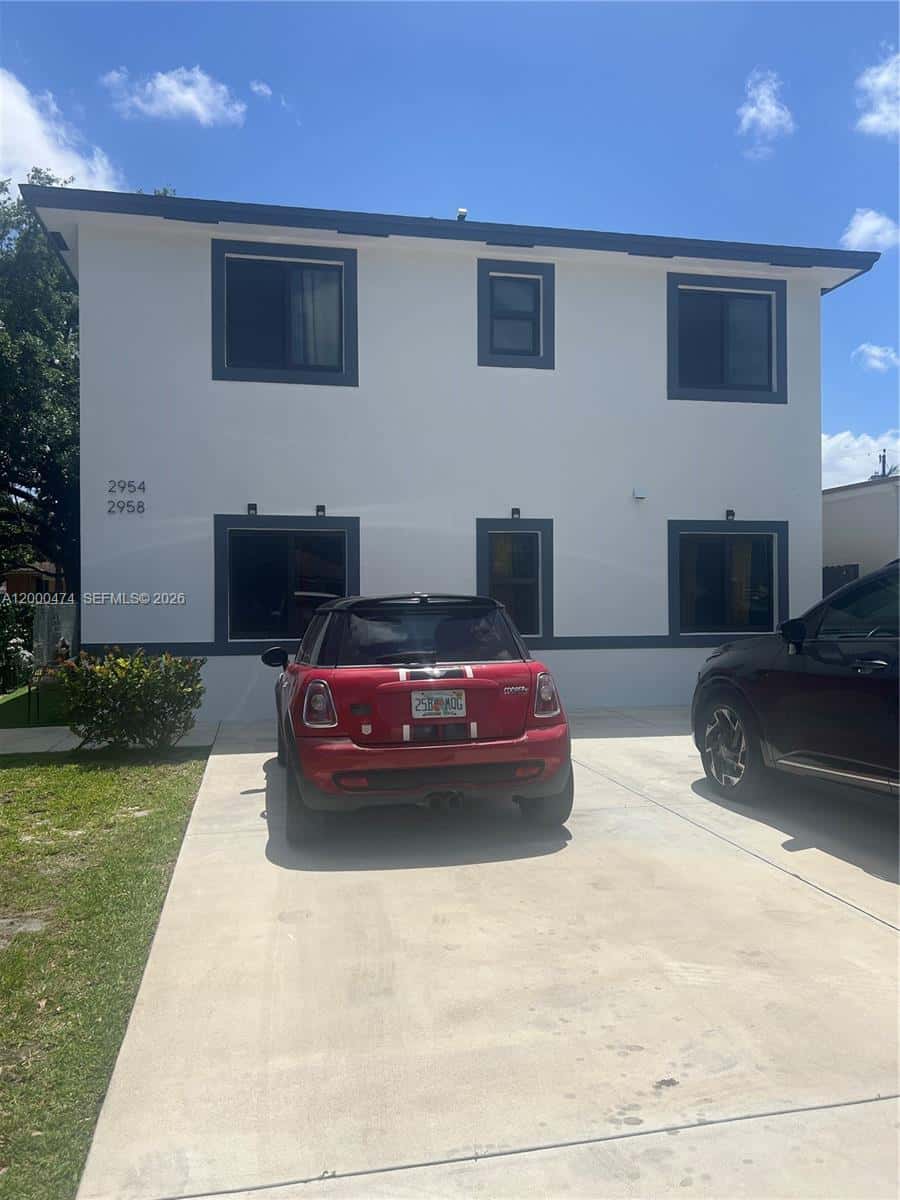 2954 NW 57th St # 2954, Miami FL 33142
