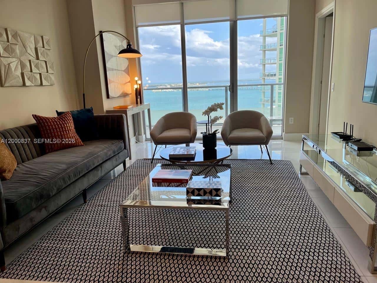 1300 Brickell Bay Dr # 2307, Miami FL 33131