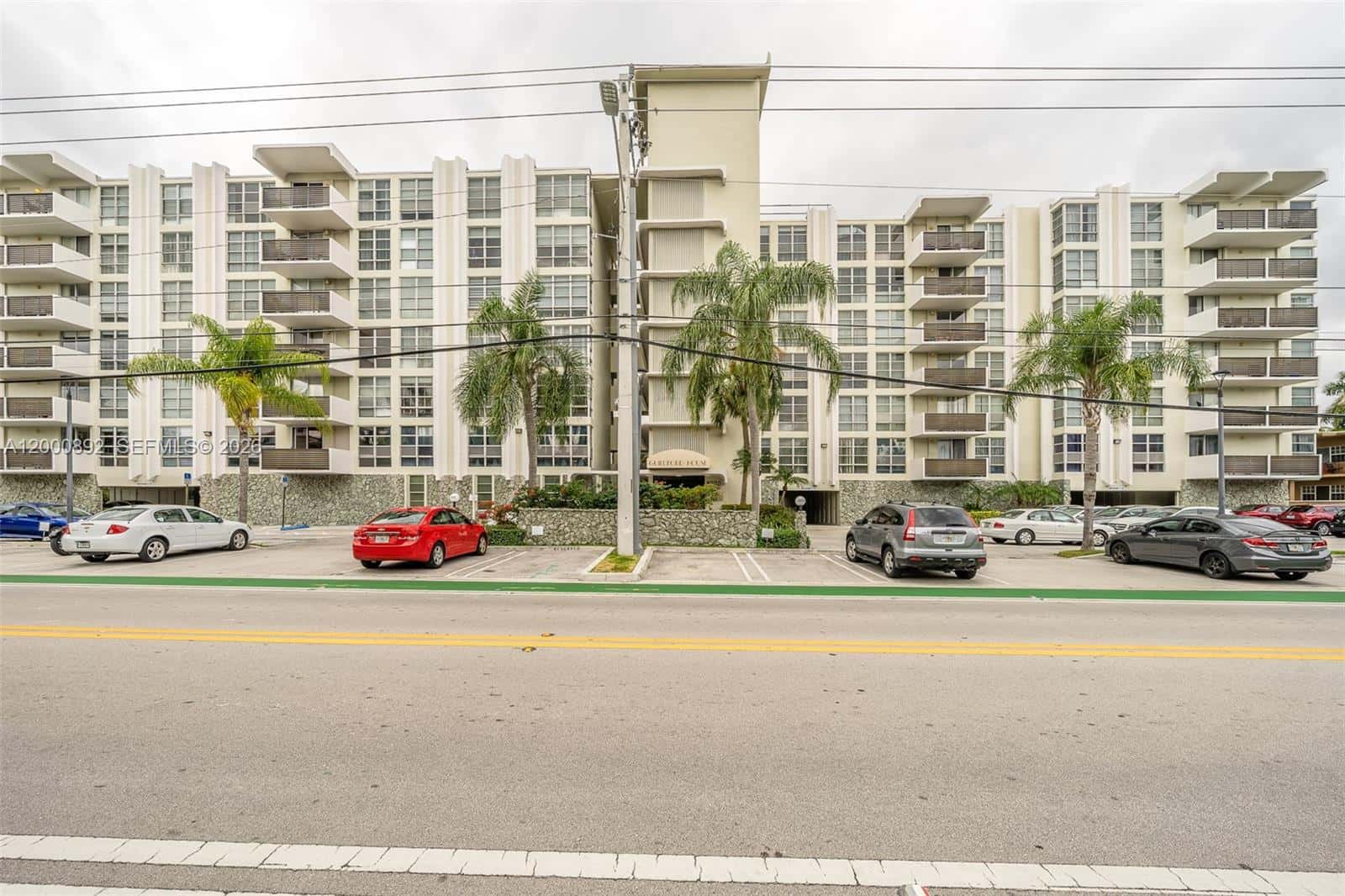 9800 W Bay Harbor Dr # 308, Bay Harbor Islands FL 33154