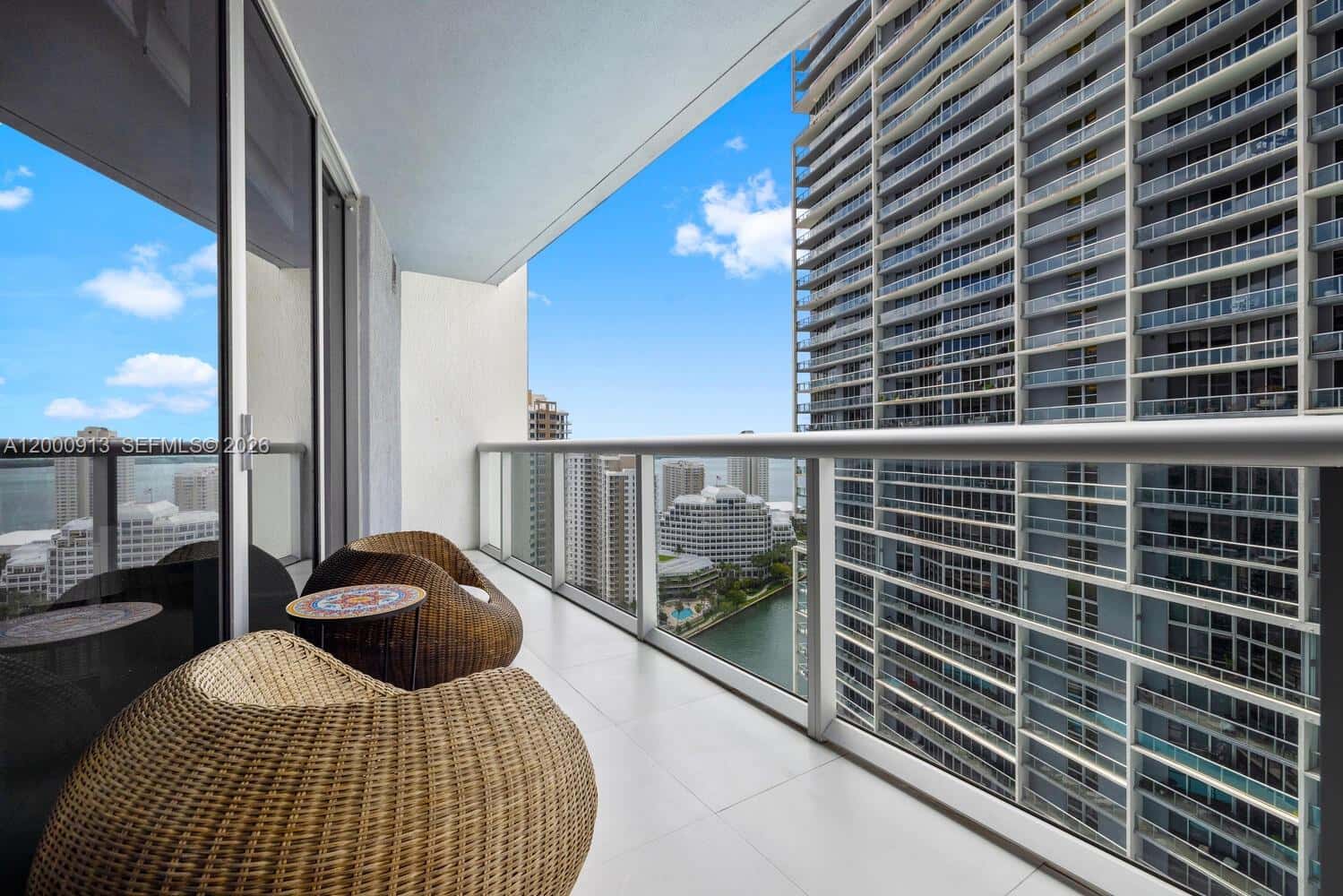 475 Brickell Ave # 2611, Miami FL 33131