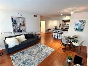 2775 NE 187th St # 319, Aventura FL 33180
