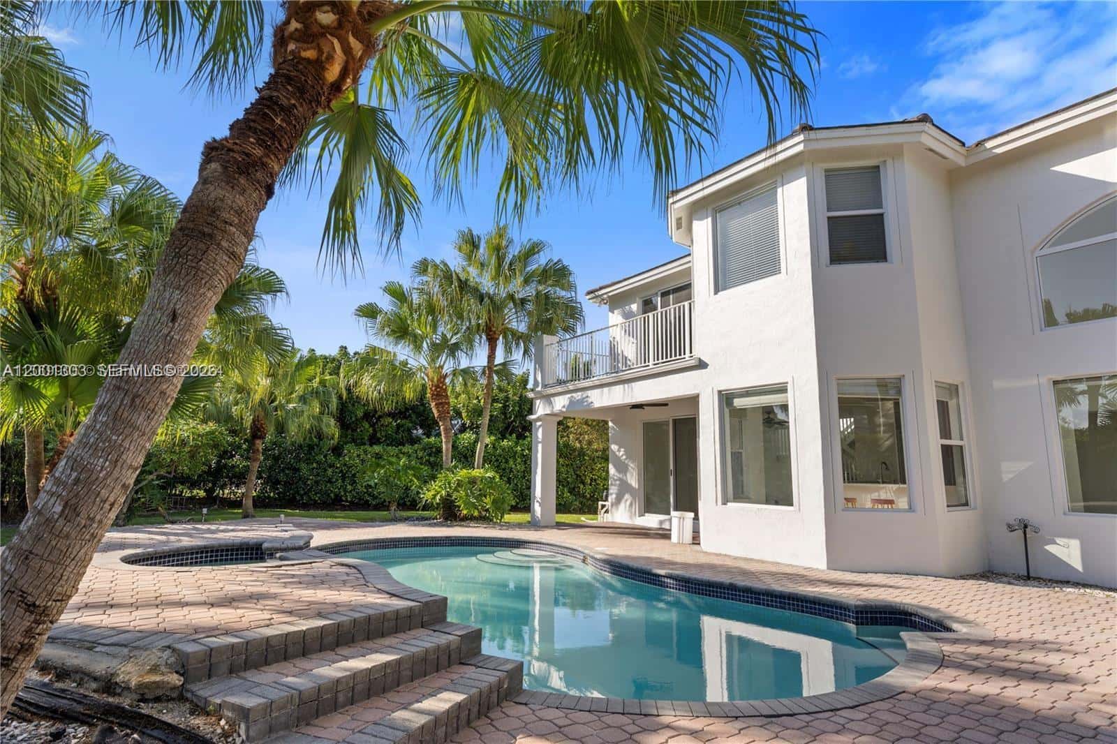 16449 SW 84th Pl, Palmetto Bay FL 33157