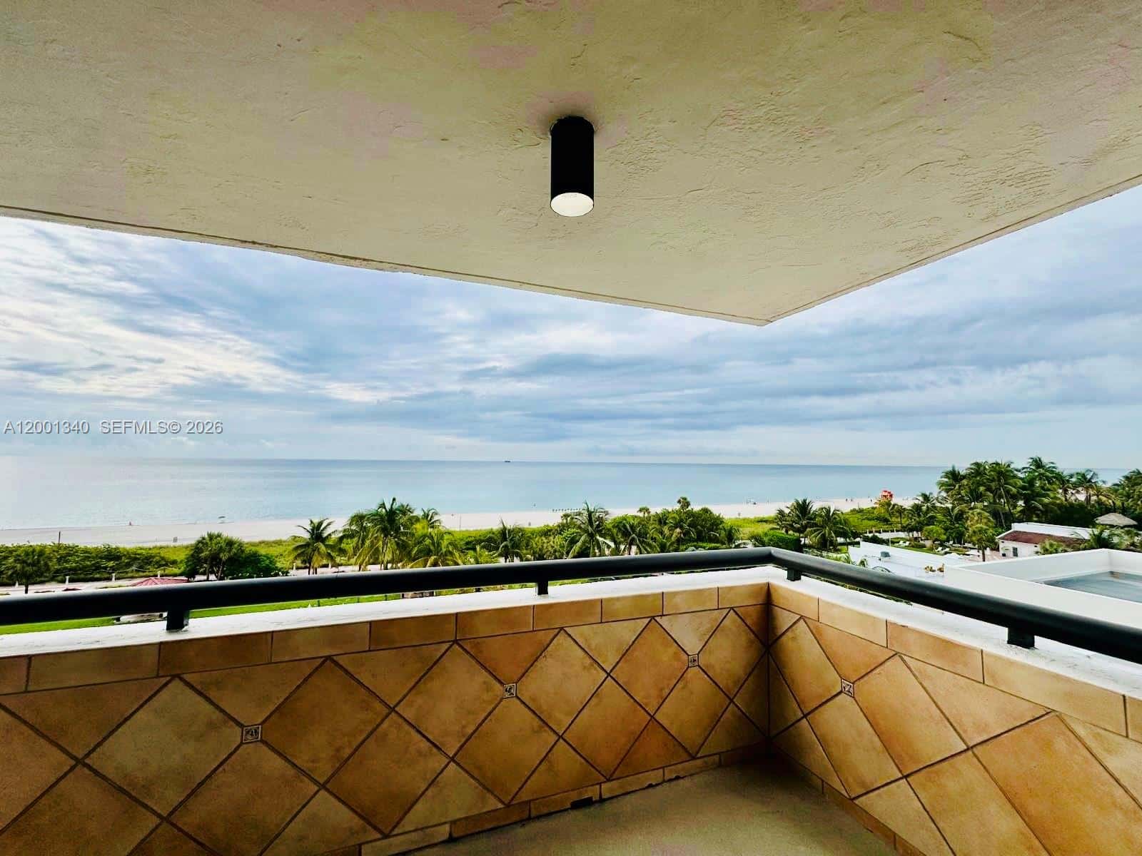 2555 Collins Ave # 711, Miami Beach FL 33140