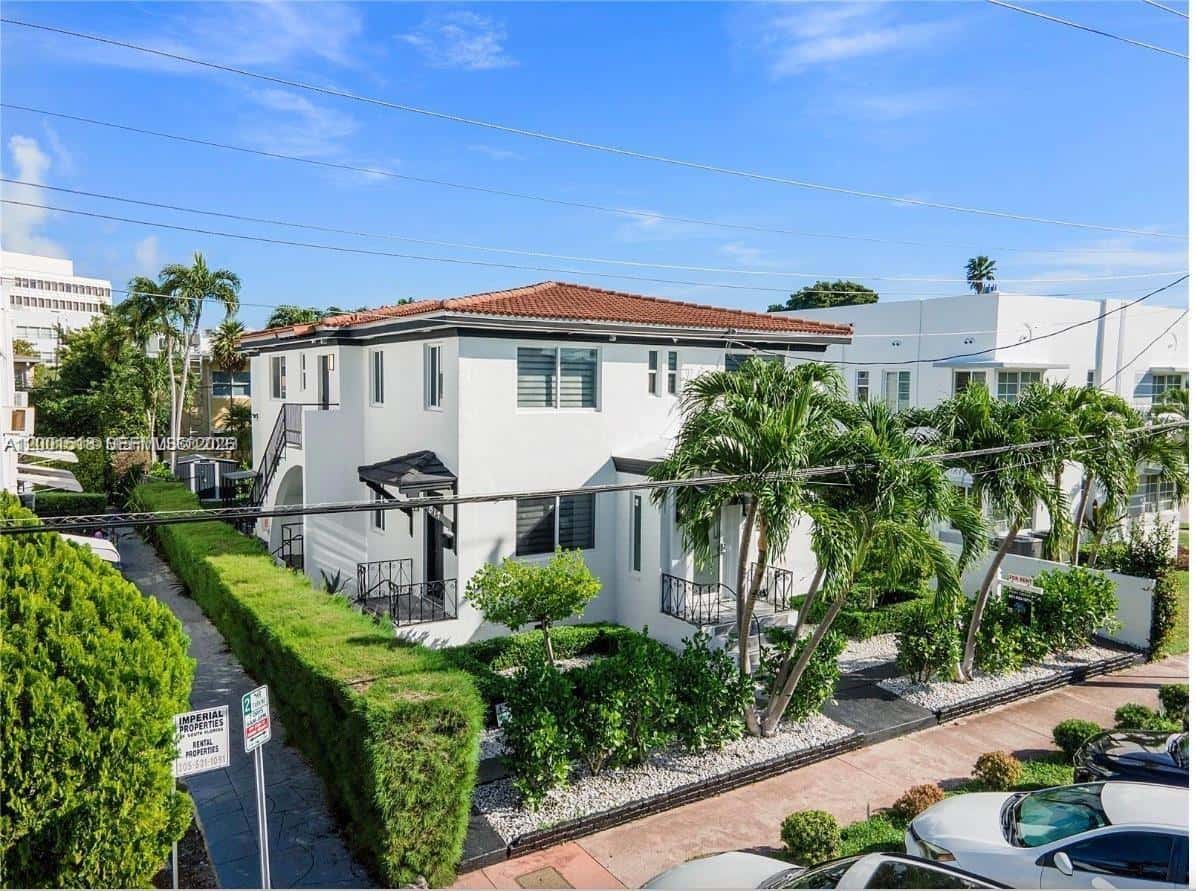 817 W 39th St # 2, Miami Beach FL 33140