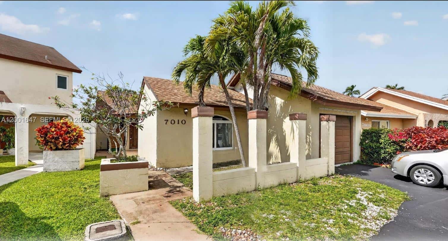 7010 SW 103rd Pl, Miami FL 33173