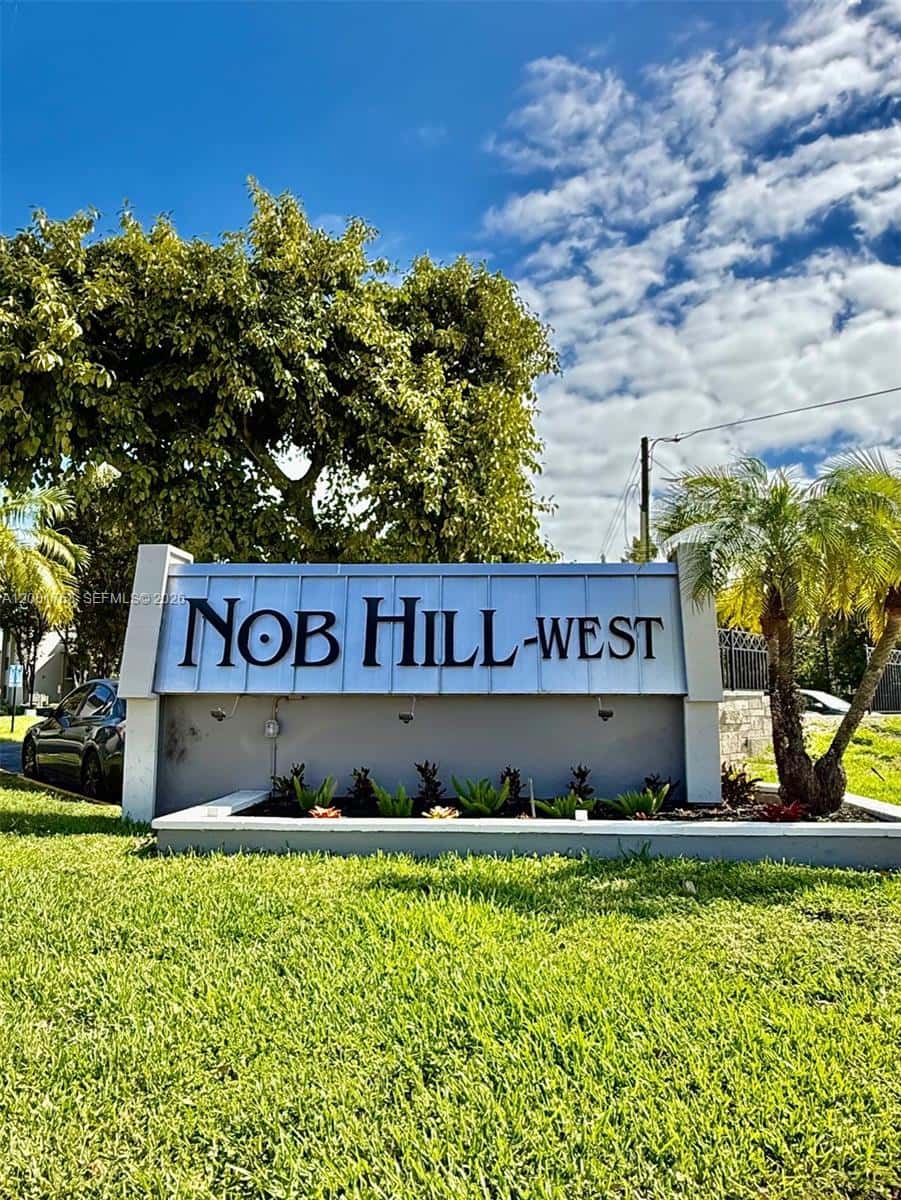 10403 N Kendall Dr # A209, Miami FL 33176